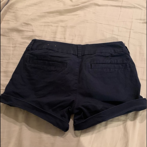🌼 AEO navy midi shorts size 00 - Picture 2 of 5